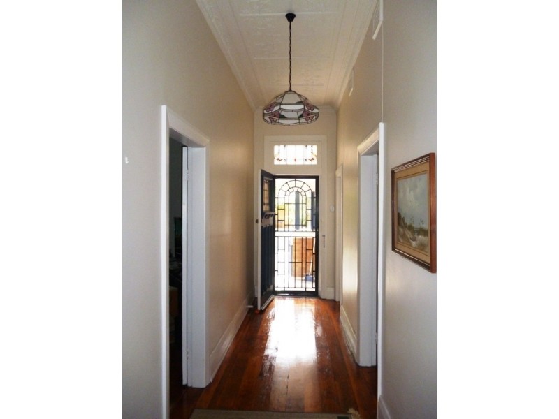 10 Porter Avenue, East Maitland NSW 2323