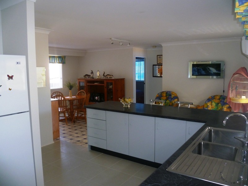 8 Beaton Avenue, Raymond Terrace NSW 2324