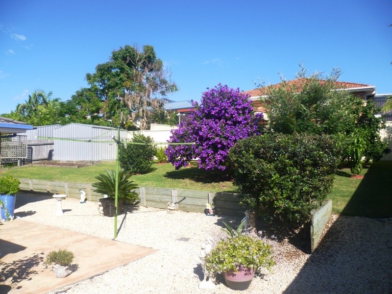 8 Beaton Avenue, Raymond Terrace NSW 2324