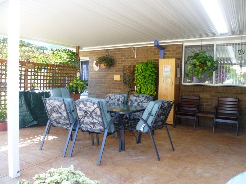 8 Beaton Avenue, Raymond Terrace NSW 2324