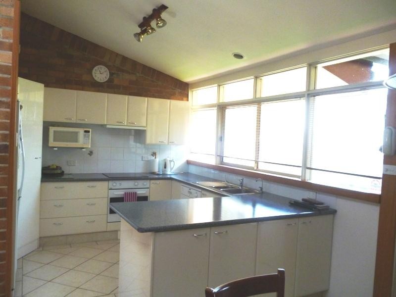 10 FREETH STREET, Raymond Terrace NSW 2324