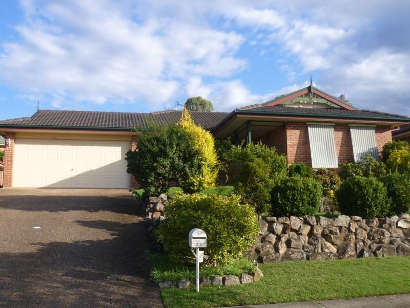 32 HOLWELL CIRCUIT, Raymond Terrace NSW 2324