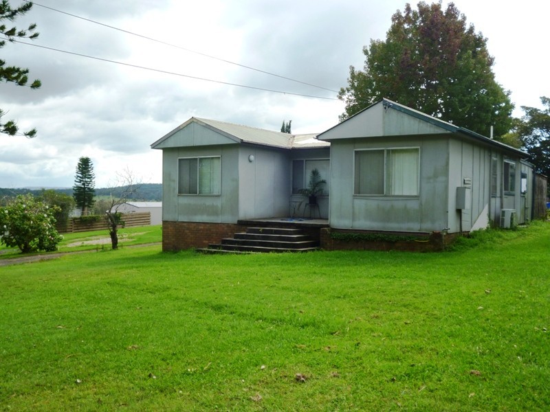 6 Kuranga Avenue, Raymond Terrace NSW 2324