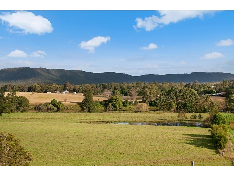 20 Fords Road, Clarence Town NSW 2321