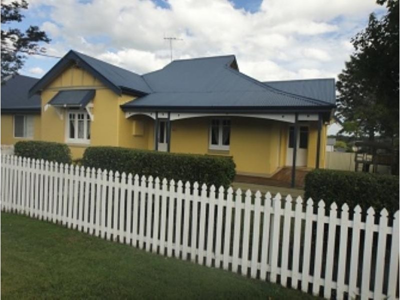 42 VICTORIA STREET, East Maitland NSW 2323