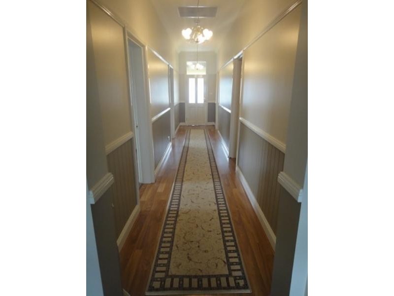 42 VICTORIA STREET, East Maitland NSW 2323