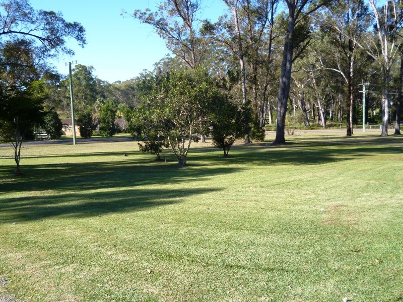 8 Leumeah Close, Brandy Hill NSW 2324