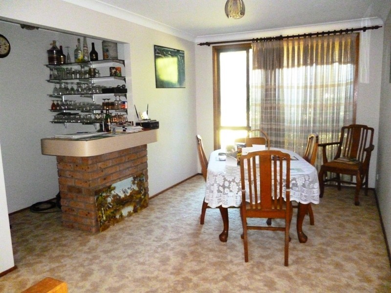 8 Leumeah Close, Brandy Hill NSW 2324