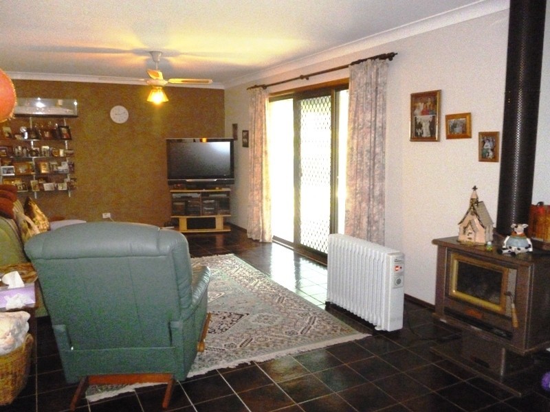 8 Leumeah Close, Brandy Hill NSW 2324