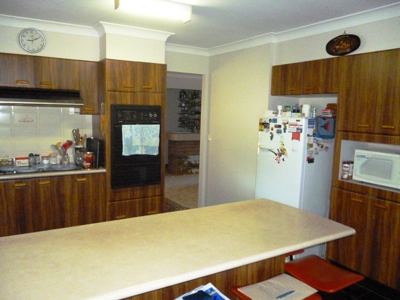 8 Leumeah Close, Brandy Hill NSW 2324