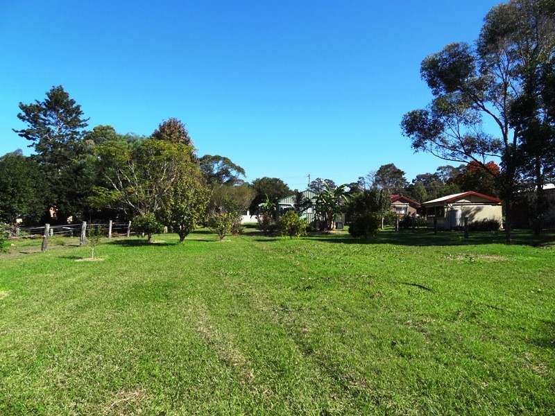 24 Lowe Street, Clarence Town NSW 2321