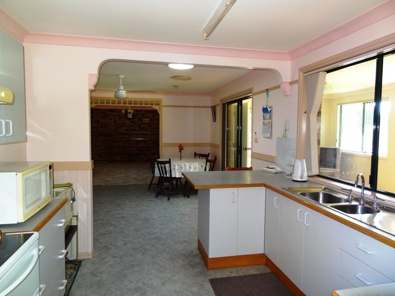 24 Lowe Street, Clarence Town NSW 2321