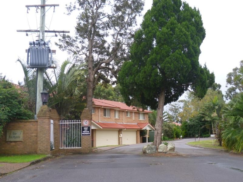 4/22 OAKS CIRCUIT, Raymond Terrace NSW 2324