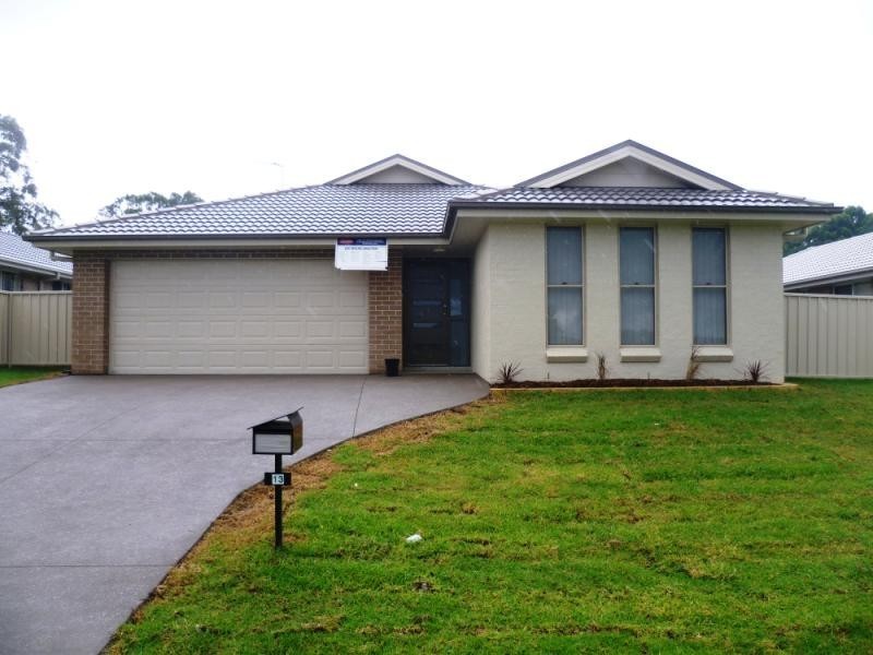 13 CLOSEBOURNE WAY, Raymond Terrace NSW 2324
