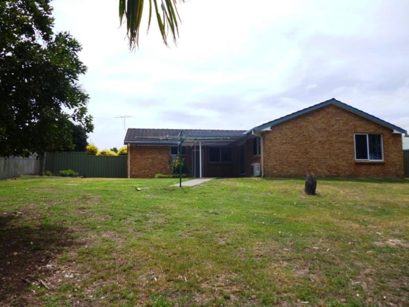 6 BARRINGTON PLACE, Raymond Terrace NSW 2324