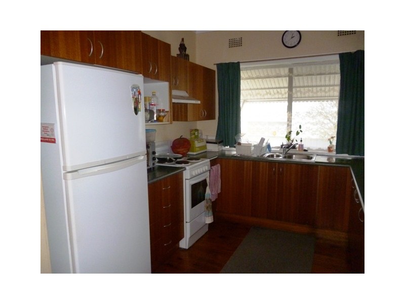 2 Warringhi Street, Raymond Terrace NSW 2324