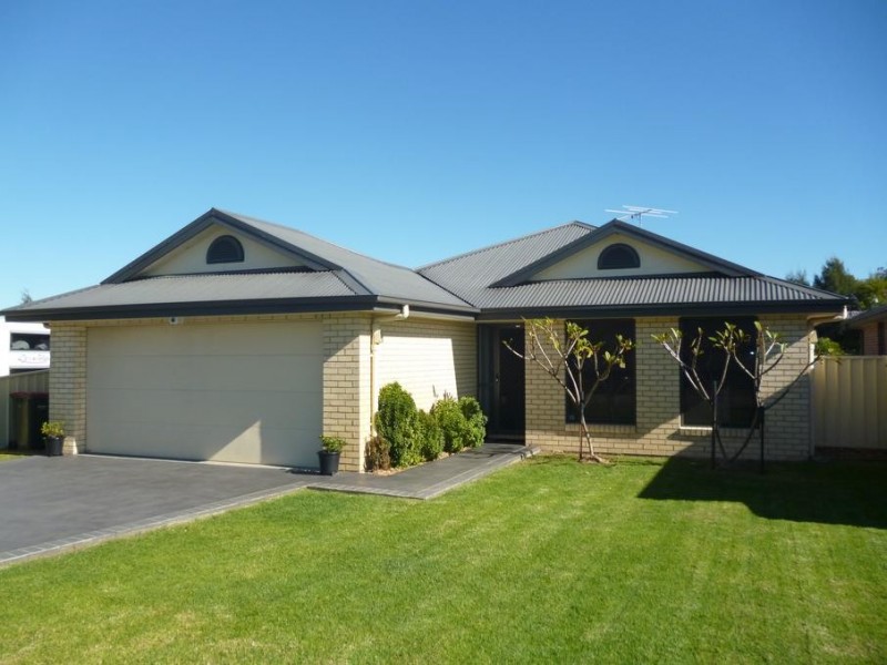 58 Martens Avenue, Raymond Terrace NSW 2324