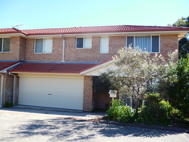 3/3 Oak Circuit, Raymond Terrace NSW 2324