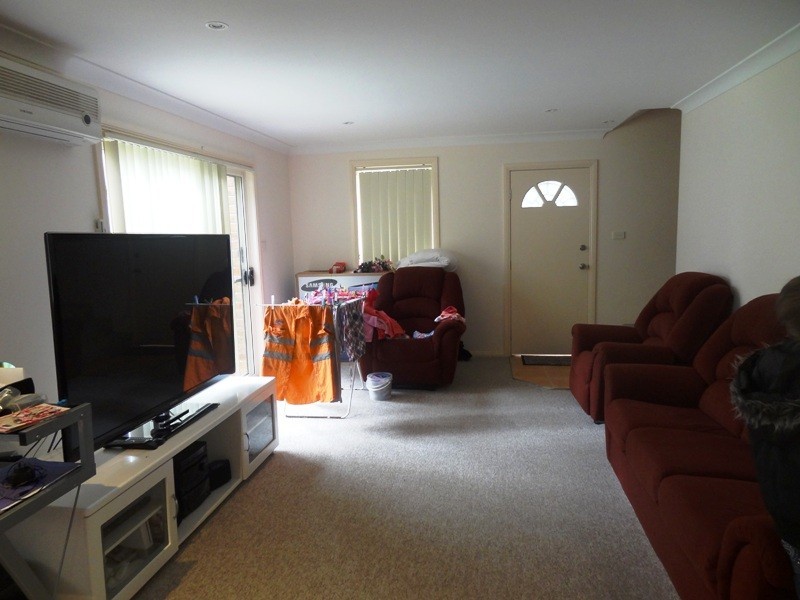 3/3 Oak Circuit, Raymond Terrace NSW 2324