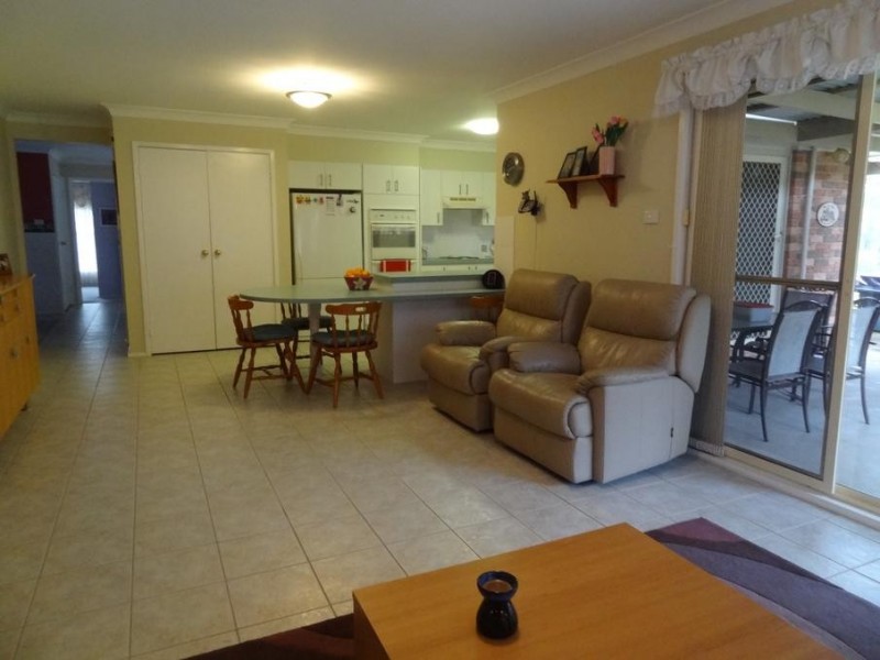 9 Erringhi Street, Clarence Town NSW 2321