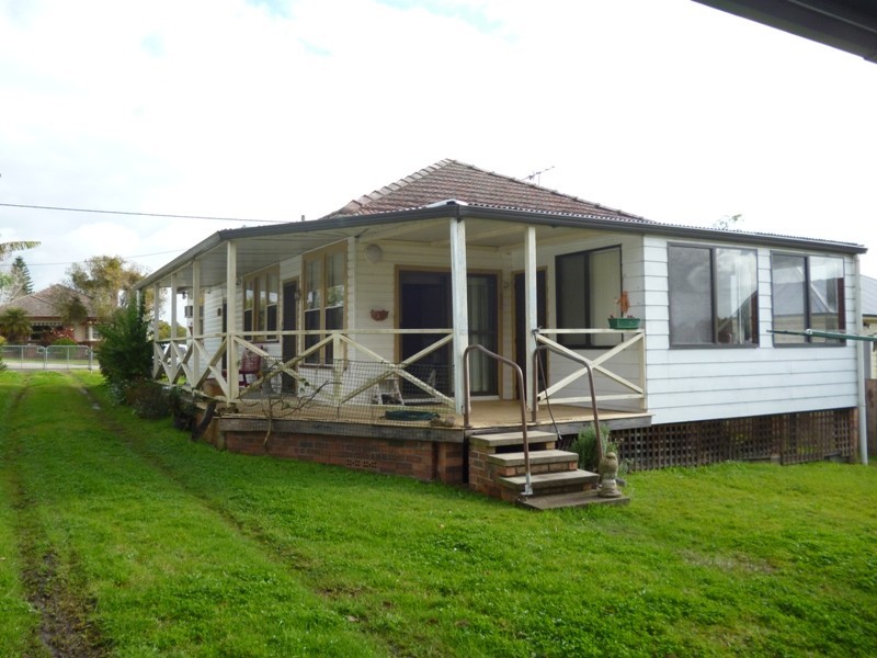 37 Glenelg Street, Raymond Terrace NSW 2324