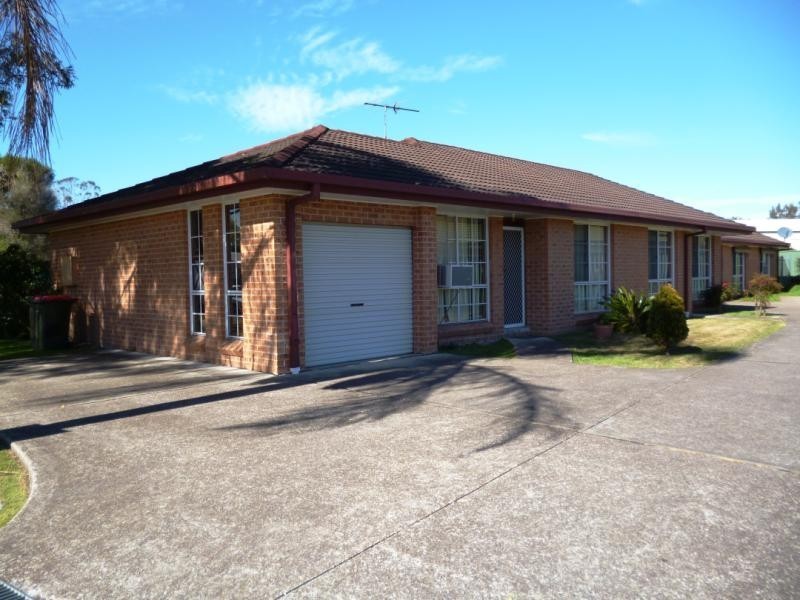 1/87 BENJAMIN LEE DRIVE, Raymond Terrace NSW 2324