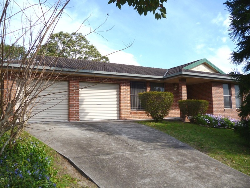 8 Holt Place, Raymond Terrace NSW 2324