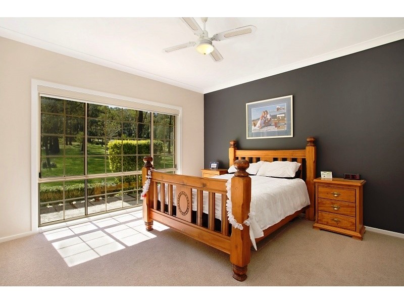 8 Joliffe Close, Brandy Hill NSW 2324
