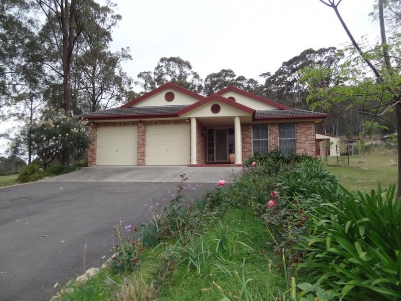 1 Mountain View Close, Seaham NSW 2324
