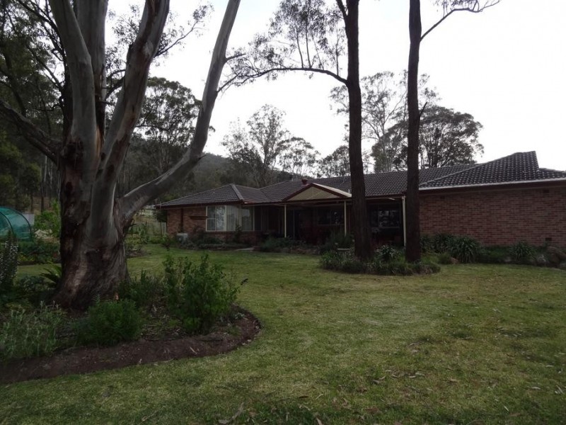 1 Mountain View Close, Seaham NSW 2324