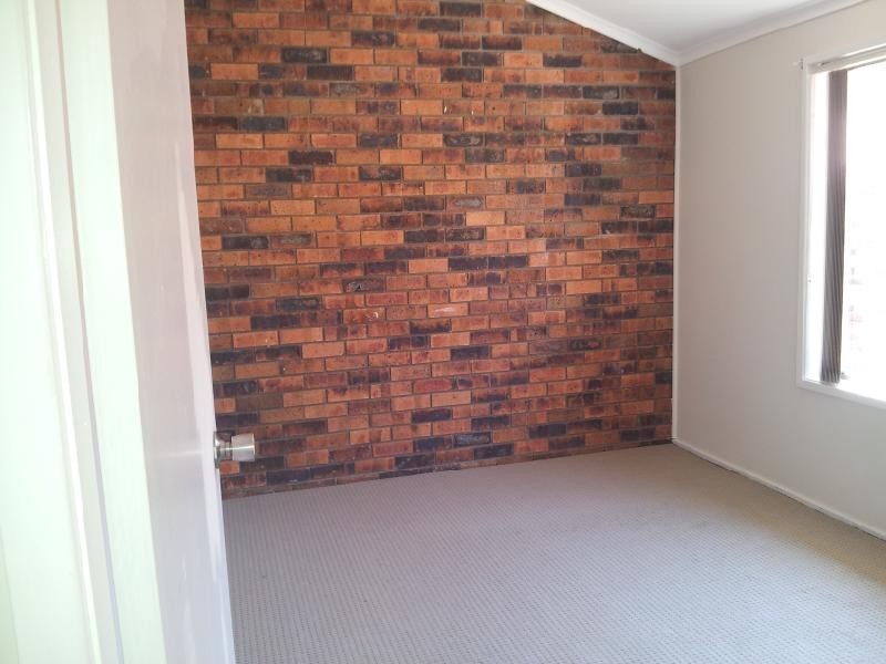 2/83 RIFLE STREET, Clarence Town NSW 2321