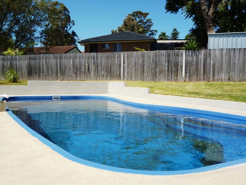 12 Woodlands Place, Raymond Terrace NSW 2324