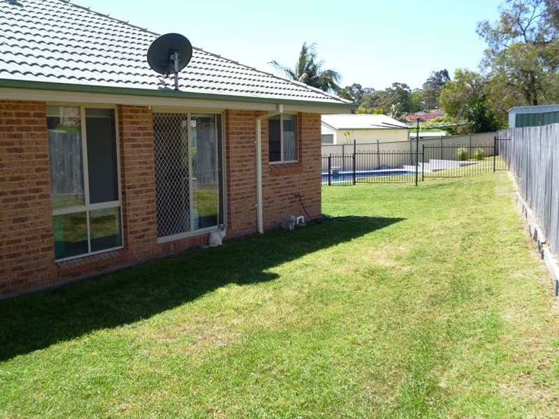 12 Woodlands Place, Raymond Terrace NSW 2324