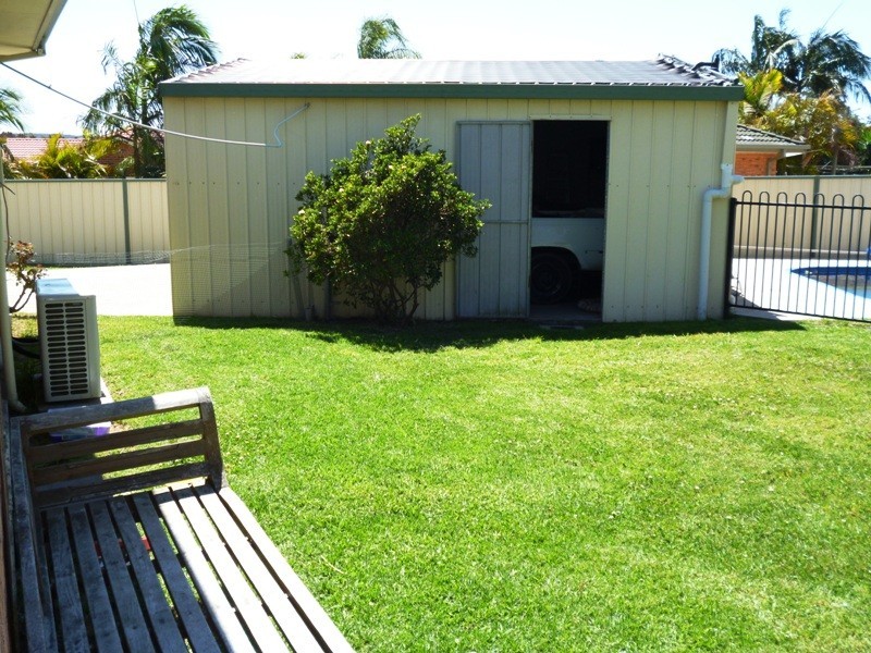 12 Woodlands Place, Raymond Terrace NSW 2324