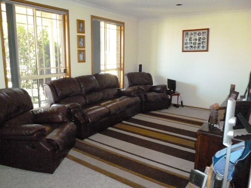 1 Kendall Close, Raymond Terrace NSW 2324