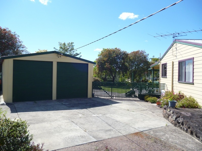 3 Sir Keith Place, Karuah NSW 2324
