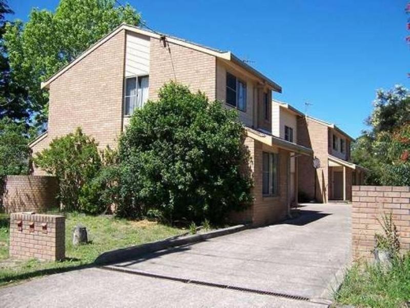 2/51 MOUNT HALL ROAD, Raymond Terrace NSW 2324