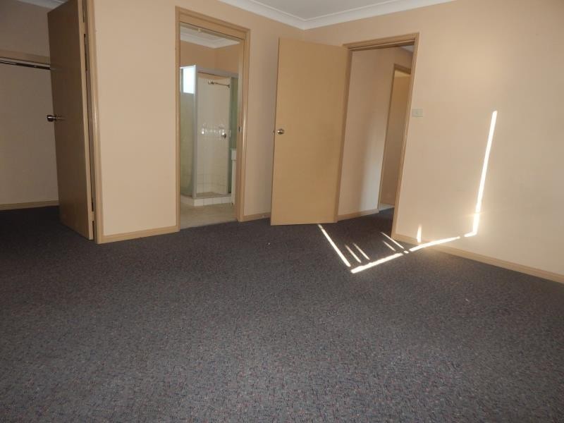 2/51 MOUNT HALL ROAD, Raymond Terrace NSW 2324