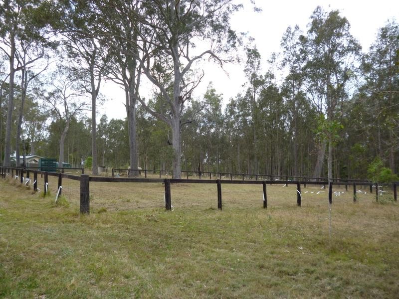 1 Alexander Drive, Seaham NSW 2324