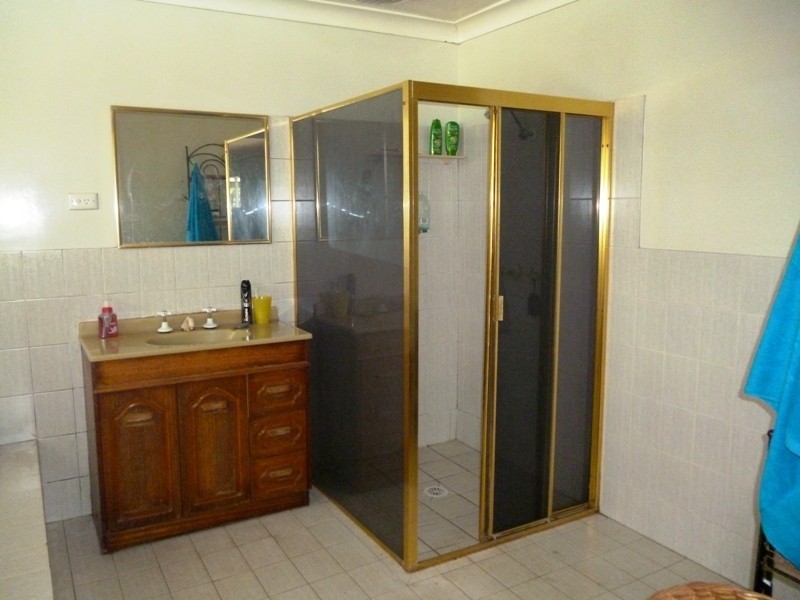 1 Alexander Drive, Seaham NSW 2324