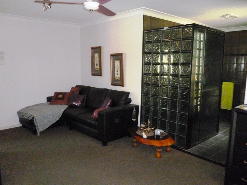 1 Alexander Drive, Seaham NSW 2324