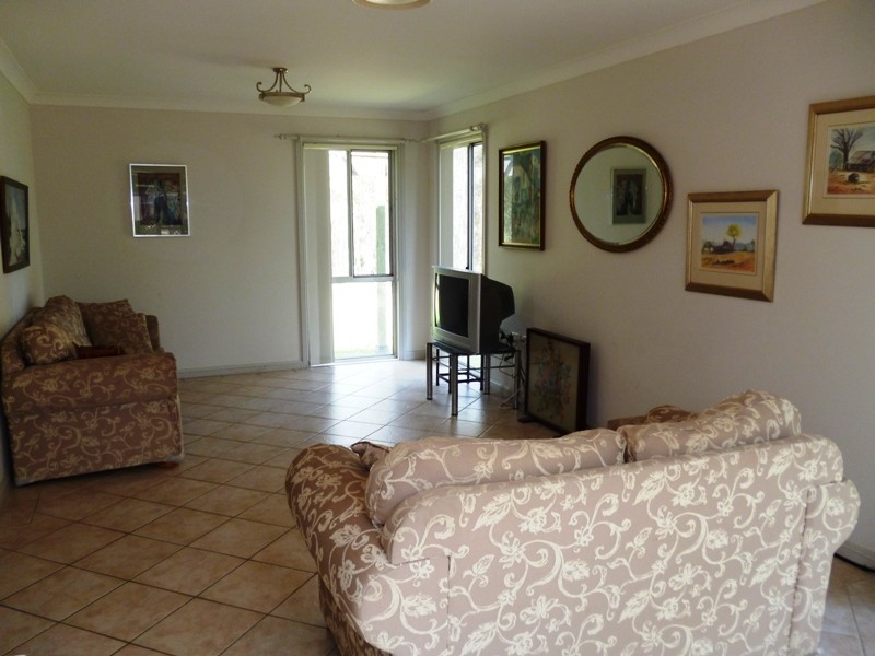 1 Alexander Drive, Seaham NSW 2324