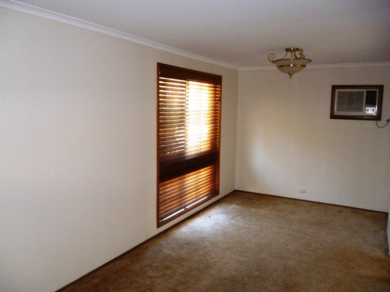 3 Curtin Close, Raymond Terrace NSW 2324