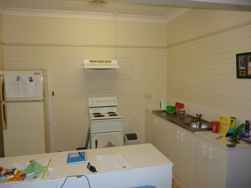 4 Morgan Crescent, Raymond Terrace NSW 2324