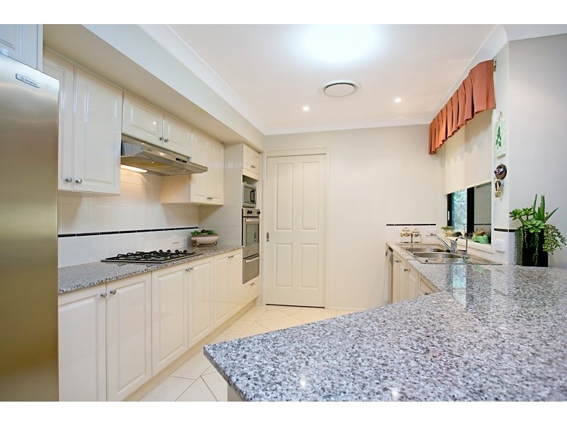 6 Halloran Way, Raymond Terrace NSW 2324