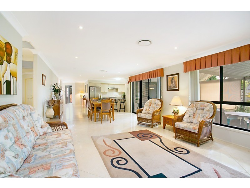 6 Halloran Way, Raymond Terrace NSW 2324