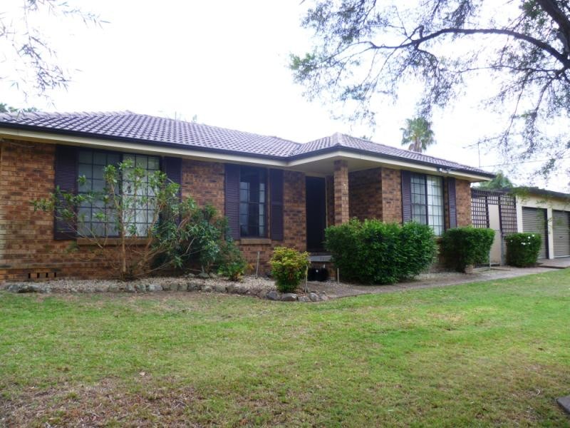 7 GARDEN AVENUE, Raymond Terrace NSW 2324