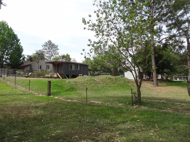 18 Lowe Street, Clarence Town NSW 2321