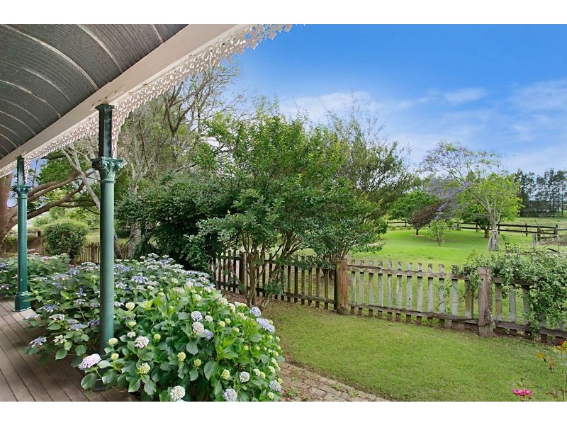 1 Woodberry Road, Millers Forest NSW 2324