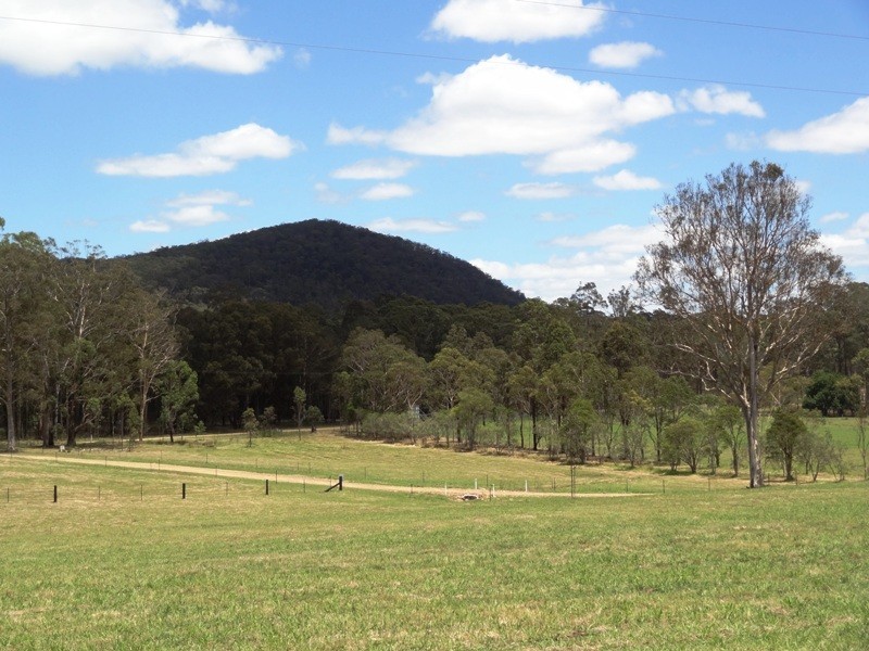 447-449 Limeburners Creek Road, Clarence Town NSW 2321
